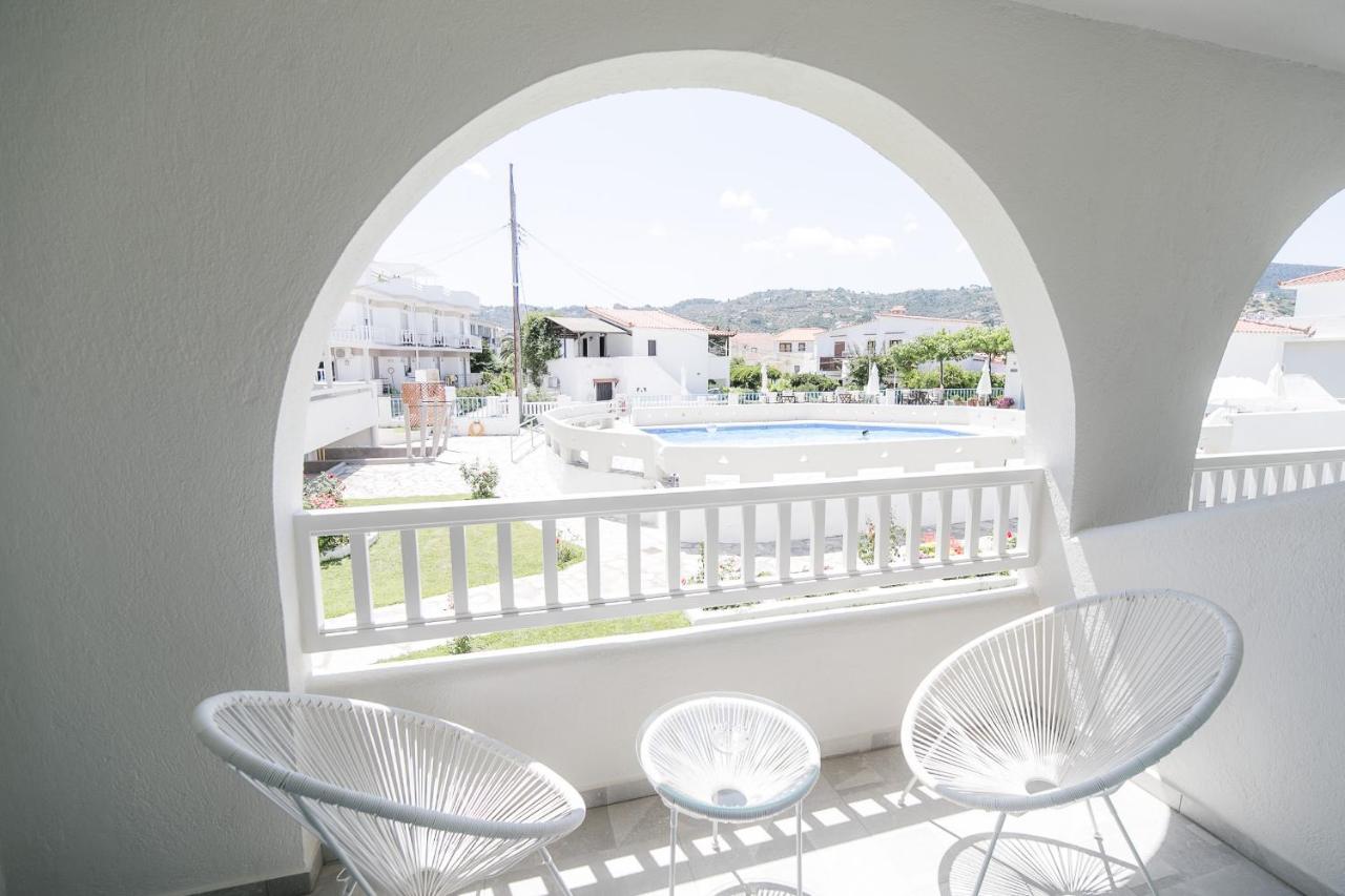 Sunrise Village Hotel Apartments Skopelos Town Exterior photo